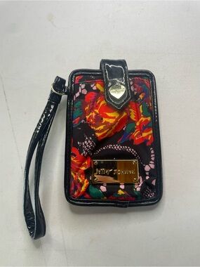 Betsey Johnson Floral Patent Wristlet Phone Case - Black with Multicolor Flowers